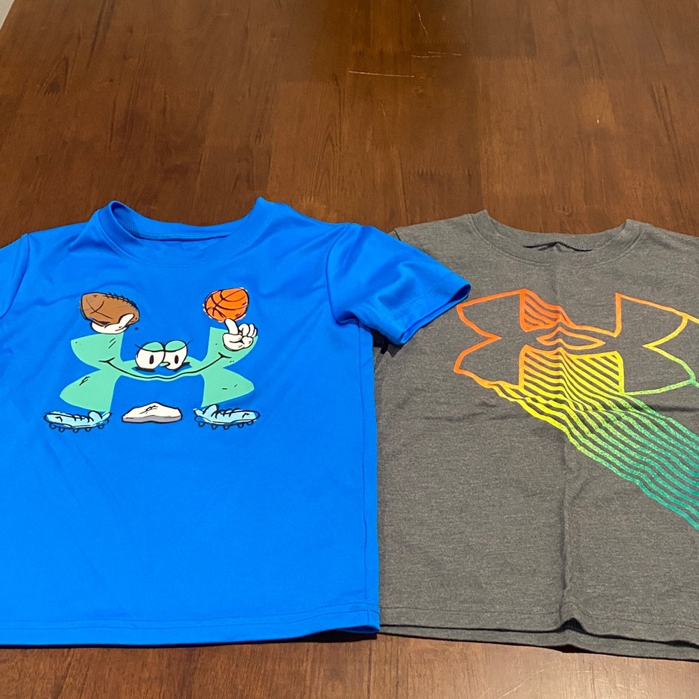 2 Boys Under Armour short-sleeve shirts